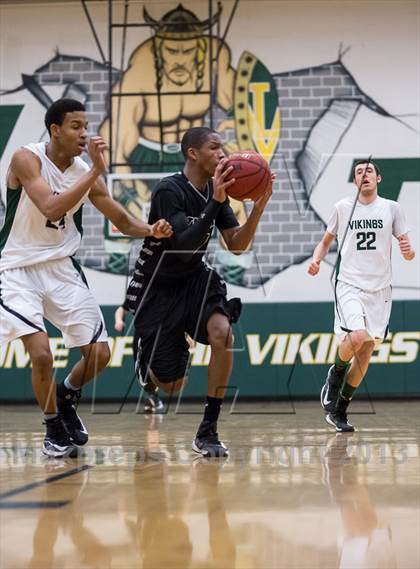 Thumbnail 2 in Dominion vs Loudoun Valley (Dulles District Quarterfinal) photogallery.