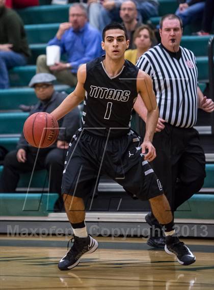 Thumbnail 3 in Dominion vs Loudoun Valley (Dulles District Quarterfinal) photogallery.
