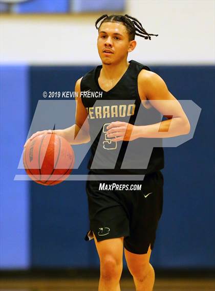 Thumbnail 3 in Verrado vs. Apollo (Sunnyslope Hoopsgiving Basketball Tournament) photogallery.