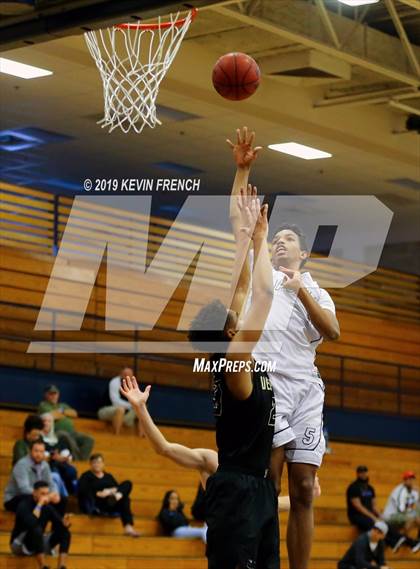 Thumbnail 2 in Verrado vs. Apollo (Sunnyslope Hoopsgiving Basketball Tournament) photogallery.