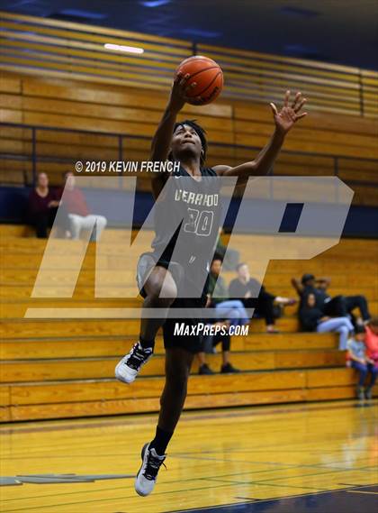Thumbnail 1 in Verrado vs. Apollo (Sunnyslope Hoopsgiving Basketball Tournament) photogallery.
