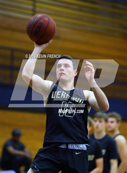 Thumbnail 2 in Verrado vs. Apollo (Sunnyslope Hoopsgiving Basketball Tournament) photogallery.