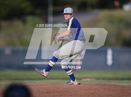 Thumbnail 3 in Del Campo @ Vista del Lago photogallery.