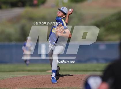 Thumbnail 1 in Del Campo @ Vista del Lago photogallery.