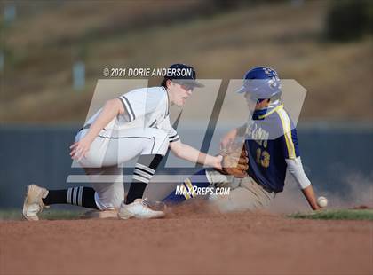 Thumbnail 1 in Del Campo @ Vista del Lago photogallery.