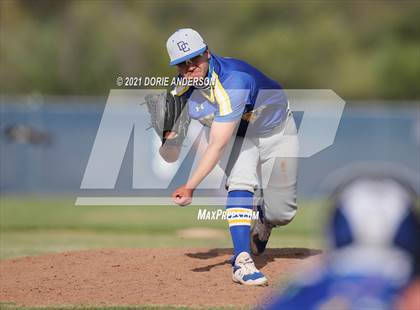 Thumbnail 3 in Del Campo @ Vista del Lago photogallery.
