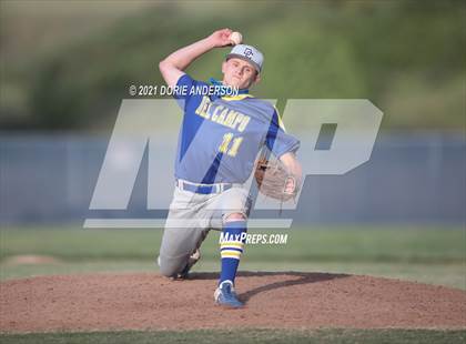 Thumbnail 1 in Del Campo @ Vista del Lago photogallery.