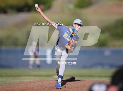 Thumbnail 1 in Del Campo @ Vista del Lago photogallery.