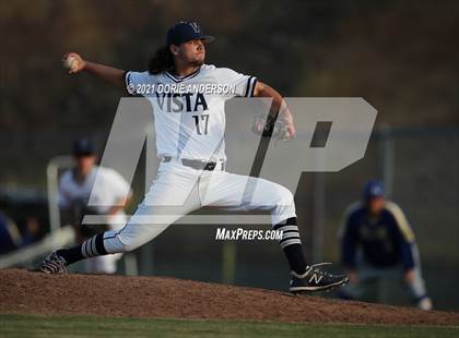 Thumbnail 2 in Del Campo @ Vista del Lago photogallery.