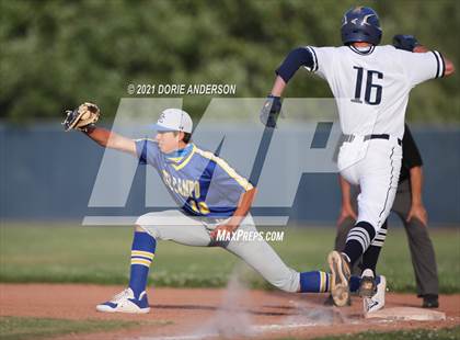 Thumbnail 3 in Del Campo @ Vista del Lago photogallery.