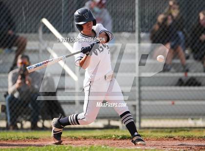 Thumbnail 1 in Del Campo @ Vista del Lago photogallery.