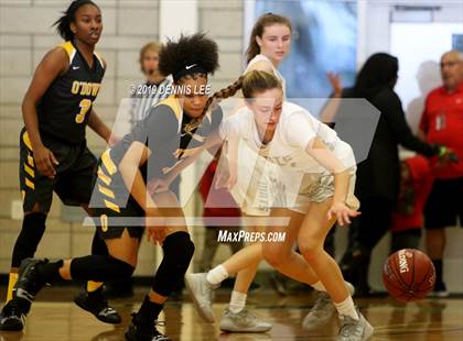 Thumbnail 1 in Bishop O'Dowd vs. Miramonte (CIF NCS D2 Final) photogallery.