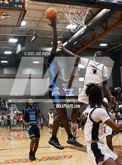 Thumbnail 2 in Lee @ Grissom photogallery.