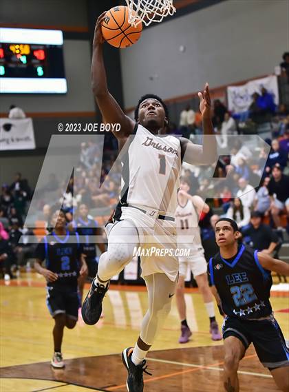 Thumbnail 1 in Lee @ Grissom photogallery.