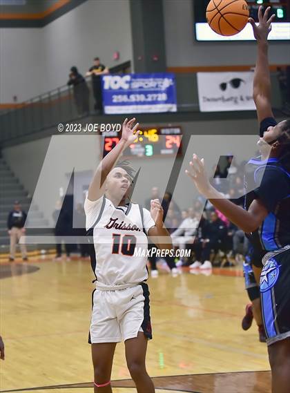 Thumbnail 1 in Lee @ Grissom photogallery.