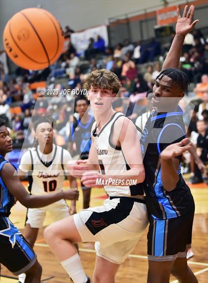 Thumbnail 1 in Lee @ Grissom photogallery.