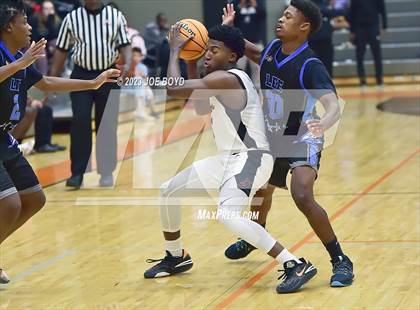Thumbnail 2 in Lee @ Grissom photogallery.