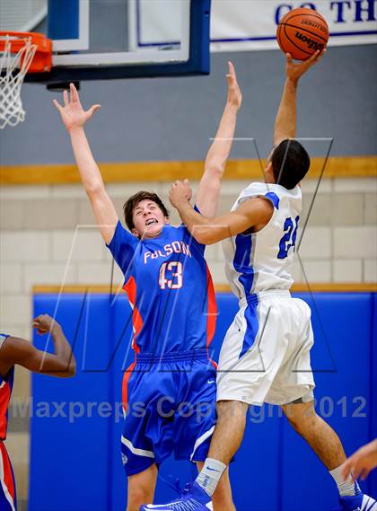 Thumbnail 3 in Folsom vs. Rocklin (Rocklin Holiday Classic) photogallery.
