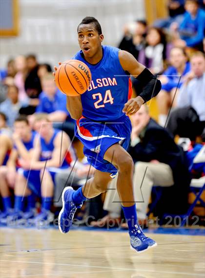 Thumbnail 2 in Folsom vs. Rocklin (Rocklin Holiday Classic) photogallery.
