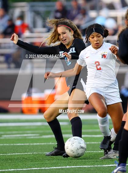 Thumbnail 2 in Harvard-Westlake vs. Villa Park (CIF-SS D1 Final) photogallery.