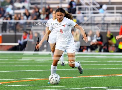Thumbnail 2 in Harvard-Westlake vs. Villa Park (CIF-SS D1 Final) photogallery.