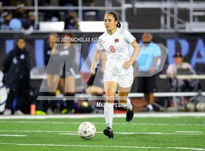 Thumbnail 3 in Harvard-Westlake vs. Villa Park (CIF-SS D1 Final) photogallery.