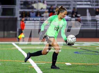 Thumbnail 2 in Harvard-Westlake vs. Villa Park (CIF-SS D1 Final) photogallery.