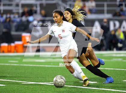 Thumbnail 1 in Harvard-Westlake vs. Villa Park (CIF-SS D1 Final) photogallery.