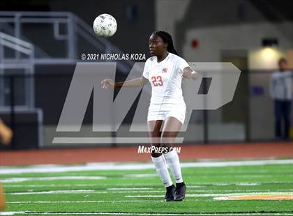 Thumbnail 1 in Harvard-Westlake vs. Villa Park (CIF-SS D1 Final) photogallery.