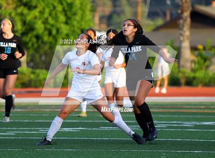 Thumbnail 3 in Harvard-Westlake vs. Villa Park (CIF-SS D1 Final) photogallery.