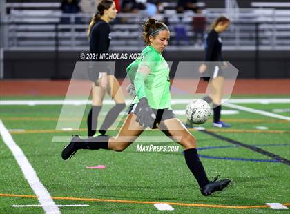 Thumbnail 2 in Harvard-Westlake vs. Villa Park (CIF-SS D1 Final) photogallery.