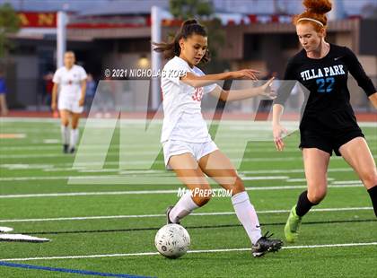 Thumbnail 3 in Harvard-Westlake vs. Villa Park (CIF-SS D1 Final) photogallery.
