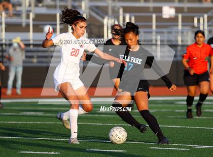 Thumbnail 2 in Harvard-Westlake vs. Villa Park (CIF-SS D1 Final) photogallery.