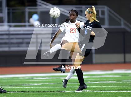 Thumbnail 3 in Harvard-Westlake vs. Villa Park (CIF-SS D1 Final) photogallery.
