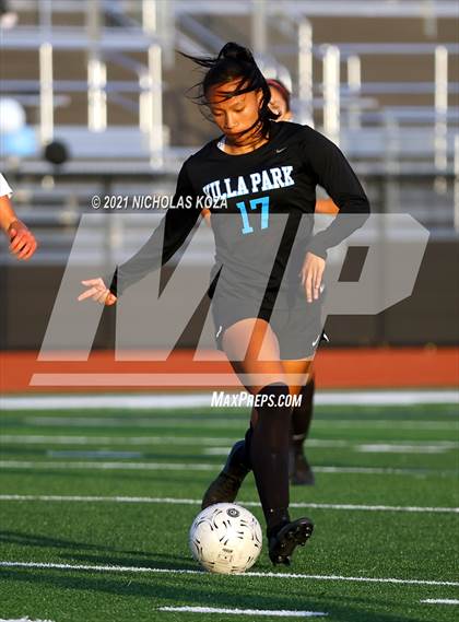 Thumbnail 1 in Harvard-Westlake vs. Villa Park (CIF-SS D1 Final) photogallery.
