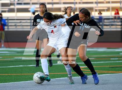 Thumbnail 2 in Harvard-Westlake vs. Villa Park (CIF-SS D1 Final) photogallery.