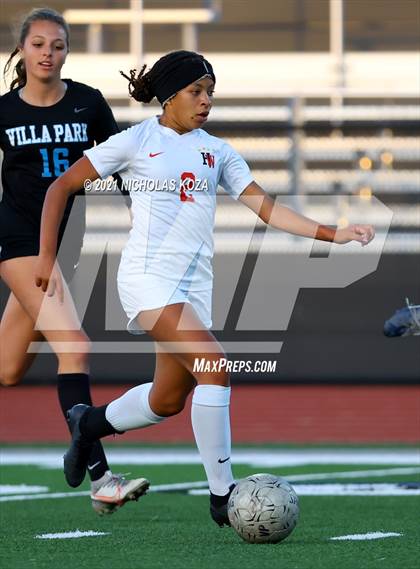 Thumbnail 1 in Harvard-Westlake vs. Villa Park (CIF-SS D1 Final) photogallery.