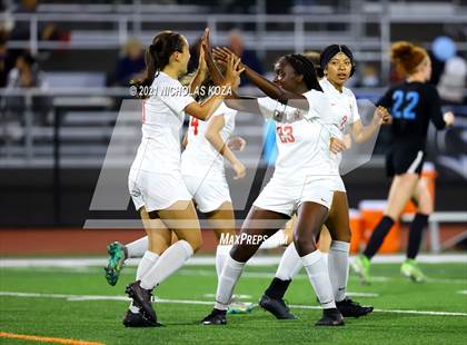 Thumbnail 1 in Harvard-Westlake vs. Villa Park (CIF-SS D1 Final) photogallery.