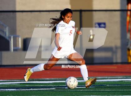 Thumbnail 2 in Harvard-Westlake vs. Villa Park (CIF-SS D1 Final) photogallery.