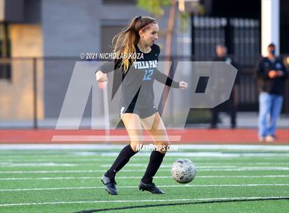 Thumbnail 2 in Harvard-Westlake vs. Villa Park (CIF-SS D1 Final) photogallery.