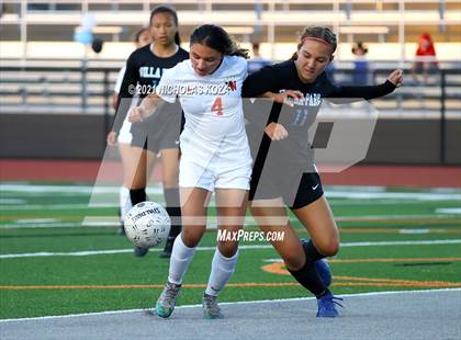 Thumbnail 1 in Harvard-Westlake vs. Villa Park (CIF-SS D1 Final) photogallery.