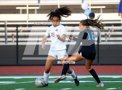 Thumbnail 3 in Harvard-Westlake vs. Villa Park (CIF-SS D1 Final) photogallery.