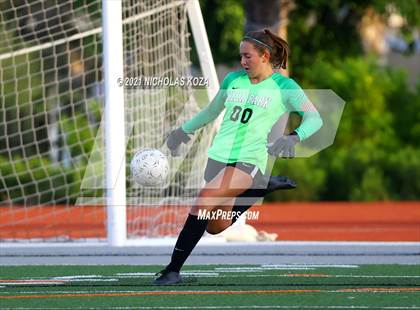 Thumbnail 3 in Harvard-Westlake vs. Villa Park (CIF-SS D1 Final) photogallery.