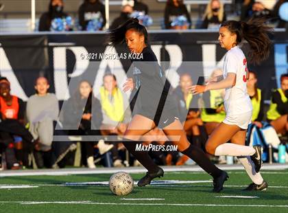 Thumbnail 1 in Harvard-Westlake vs. Villa Park (CIF-SS D1 Final) photogallery.
