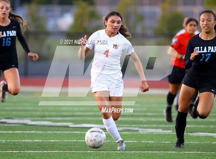 Thumbnail 3 in Harvard-Westlake vs. Villa Park (CIF-SS D1 Final) photogallery.