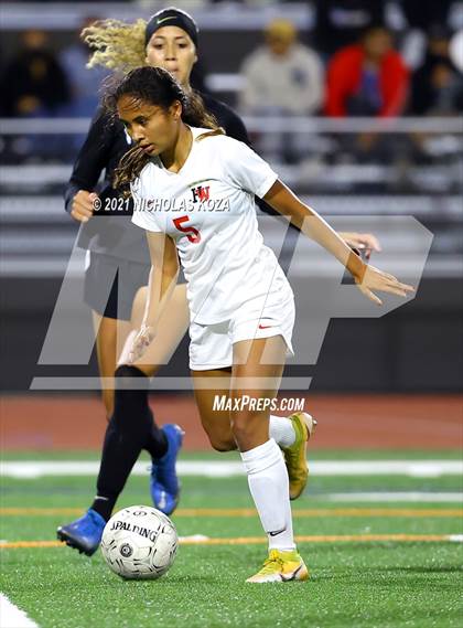 Thumbnail 1 in Harvard-Westlake vs. Villa Park (CIF-SS D1 Final) photogallery.