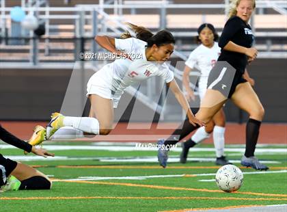 Thumbnail 1 in Harvard-Westlake vs. Villa Park (CIF-SS D1 Final) photogallery.