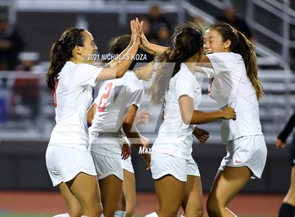 Thumbnail 1 in Harvard-Westlake vs. Villa Park (CIF-SS D1 Final) photogallery.