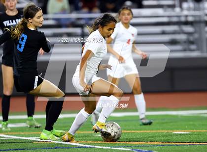 Thumbnail 2 in Harvard-Westlake vs. Villa Park (CIF-SS D1 Final) photogallery.