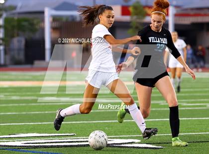 Thumbnail 3 in Harvard-Westlake vs. Villa Park (CIF-SS D1 Final) photogallery.